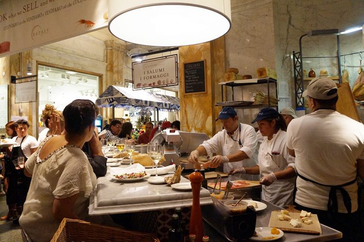 Mercados Gastron Micos Pra Conhecer E Comer Muito Bem Em Nova York